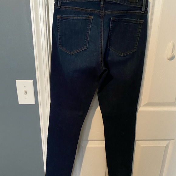 Lot of 2 pairs of jeans, Loft and Jones NY size 8 - Picture 3 of 4